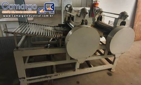 Linha cont�nua de macarr�o 600 Kg / hora Indiana
