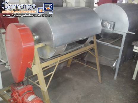 Torrador de amendoim e gr�os