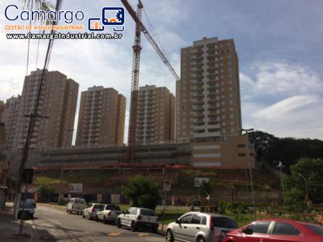 Grua m�vel sobre trilhos Siti