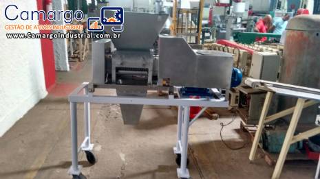 Picador de crocante em a�o inox